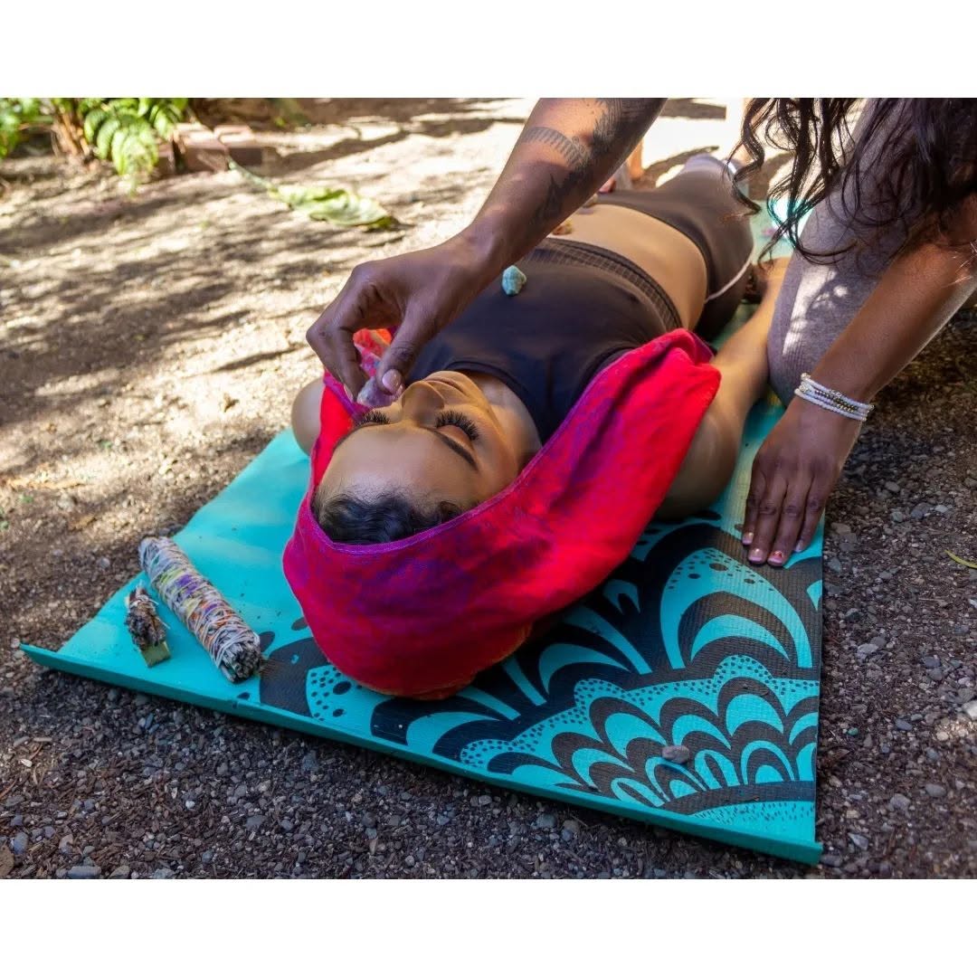 A restorative My Stretch Factory outdoor wellness session